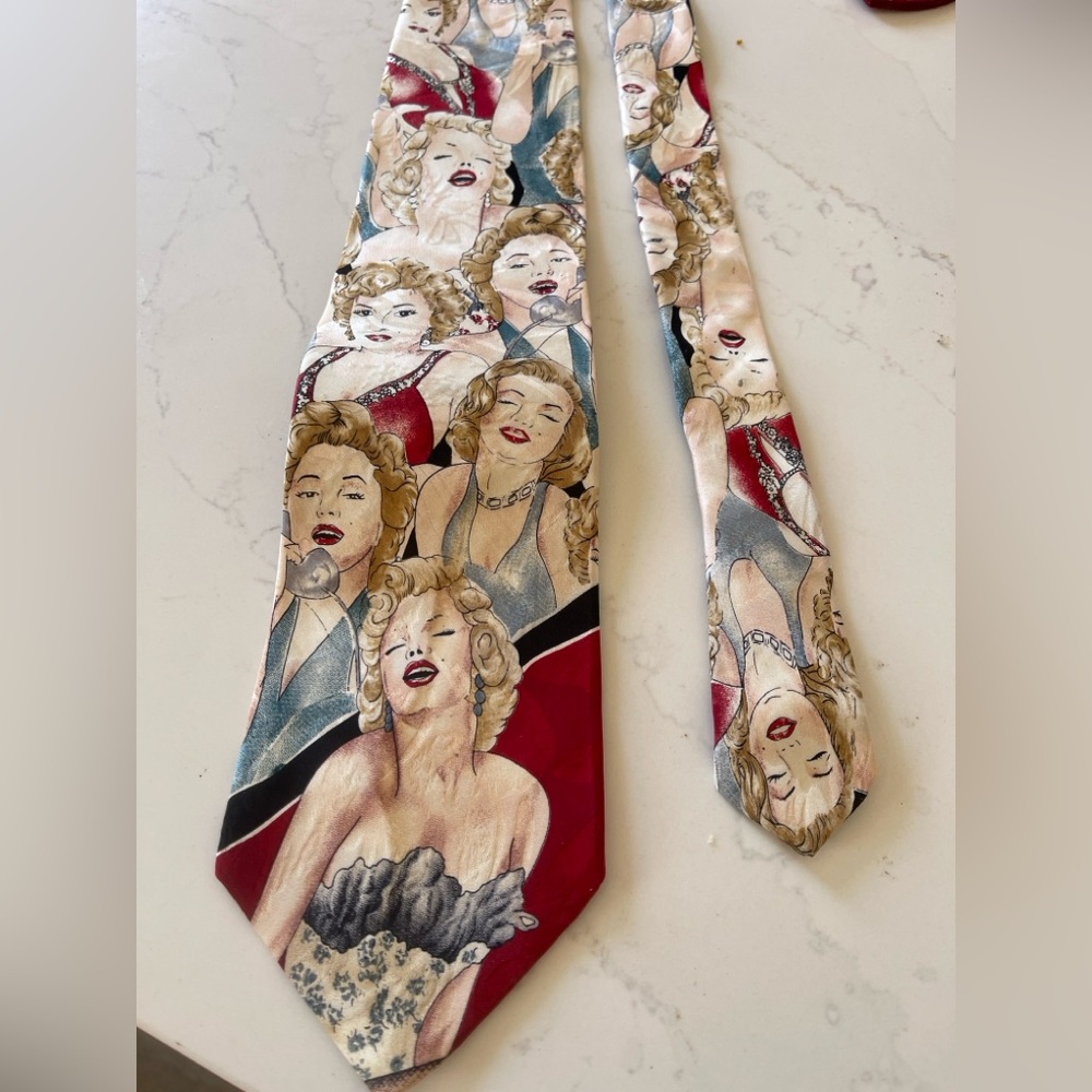 Vintage Cornell Susan Bernard Marilyn Monroe Silk Tie, NEW with Tags!